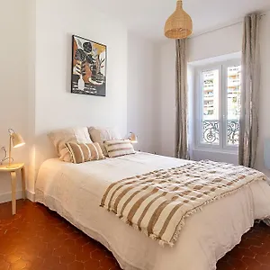 Appartement Central, Tres Calme & Lumineux, Marseille