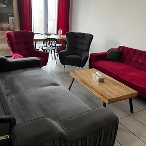 Appartement Joliette , 4 Chambres, Wifi, Marseille