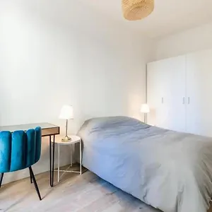 Appartement Cozy 1br In The Heart Of Cours Julien | By Airnest, Marseille