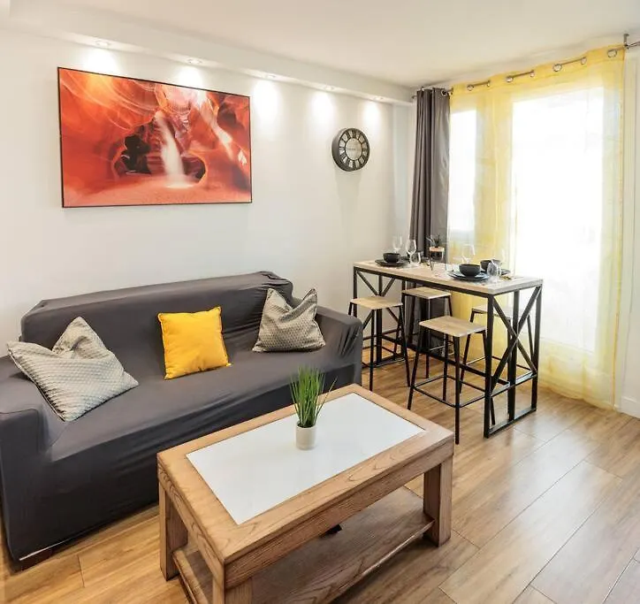 Le Saphir Proche Plage Catalans Marselha